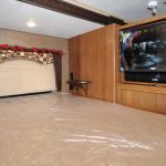 coachmen-leprechaun-bedroom3