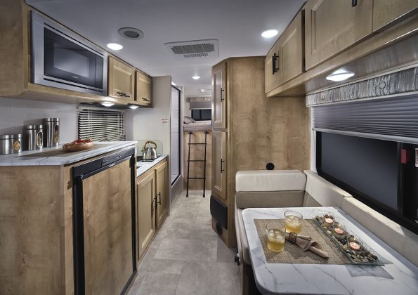 Coachmen Cross Trek interior