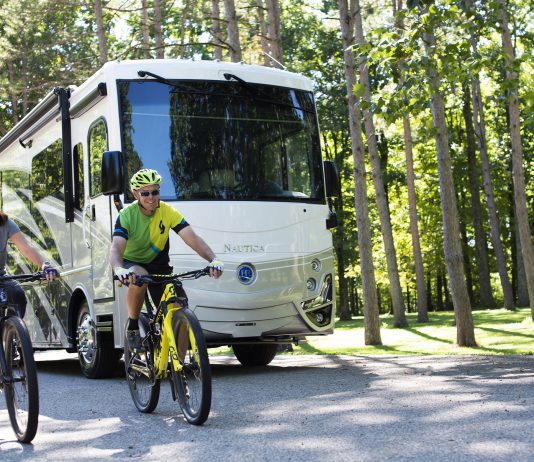 Let’s Tour 10 of America’s Coolest Factories!