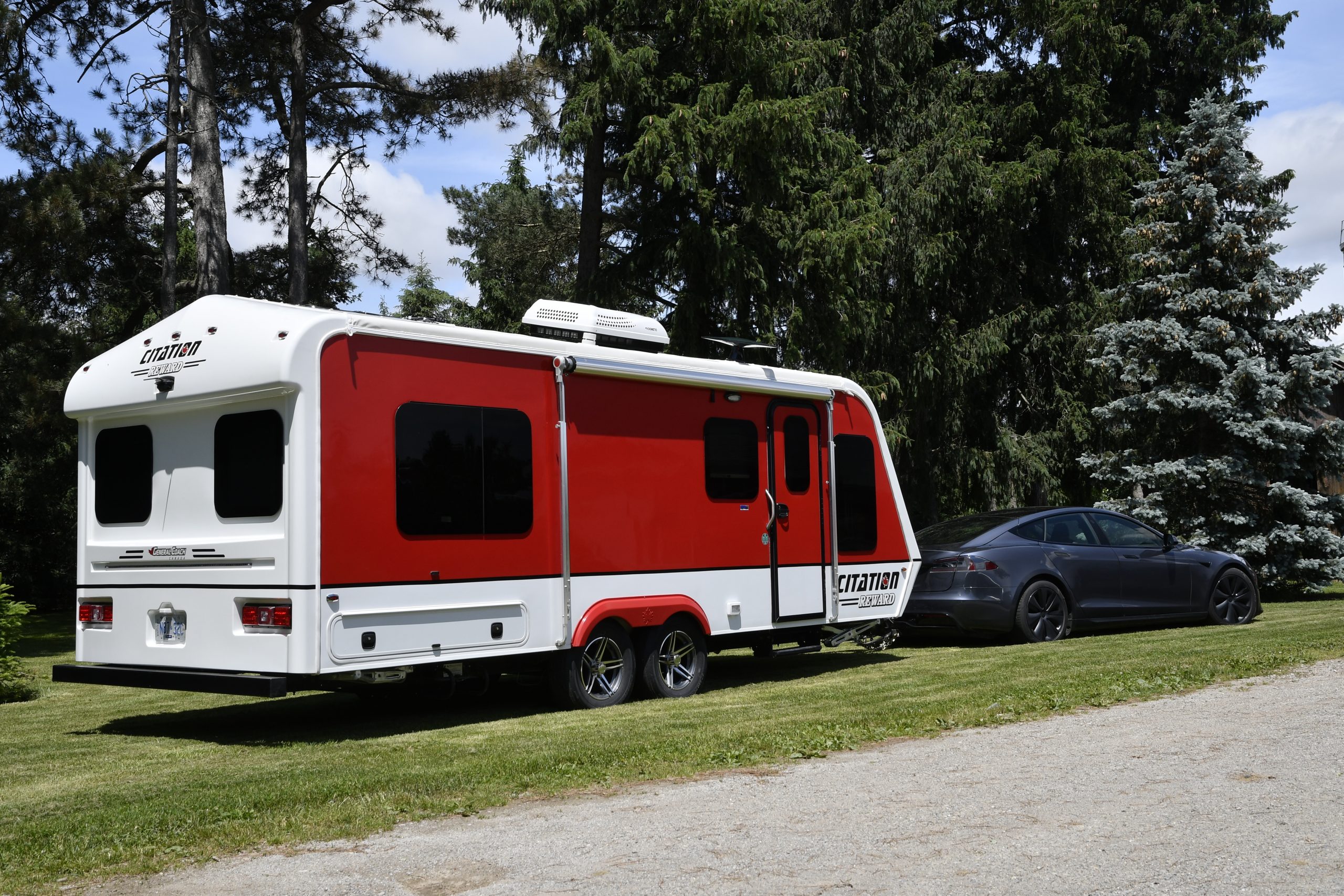 award travel trailers