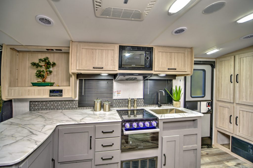 Heartland RV Sundance Galley