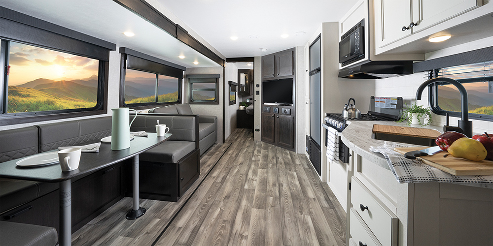 Highland Ridge RV Range Lite 252RB interior