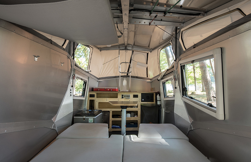 Taxa Outdoors Cricket Overland interior