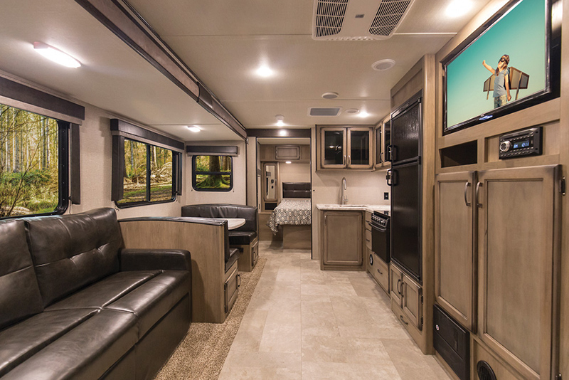 Grand Design Transcend 27BHS interior