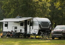 Winnebago 2024 Access travel trailer