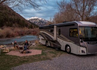 Winnebago Forza Class A motorhome