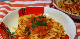 Fettucini with fresh tomato caper sauce