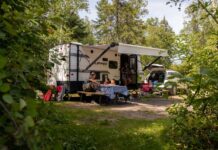 Visit Manitoba Provincial Parks FREE on Labour Day Weekend Camping at Falcon Lake in Manitoba's Provincial Parks - May Contain Studio photo courtesy Travel Manitoba.