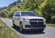 2025 Lincoln Navigator 2025 Lincoln Navigator L - Black Label, in Crystal White - available Spring 2025