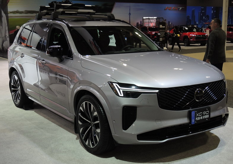 Volvo's XC90 Plug-In Hybrid